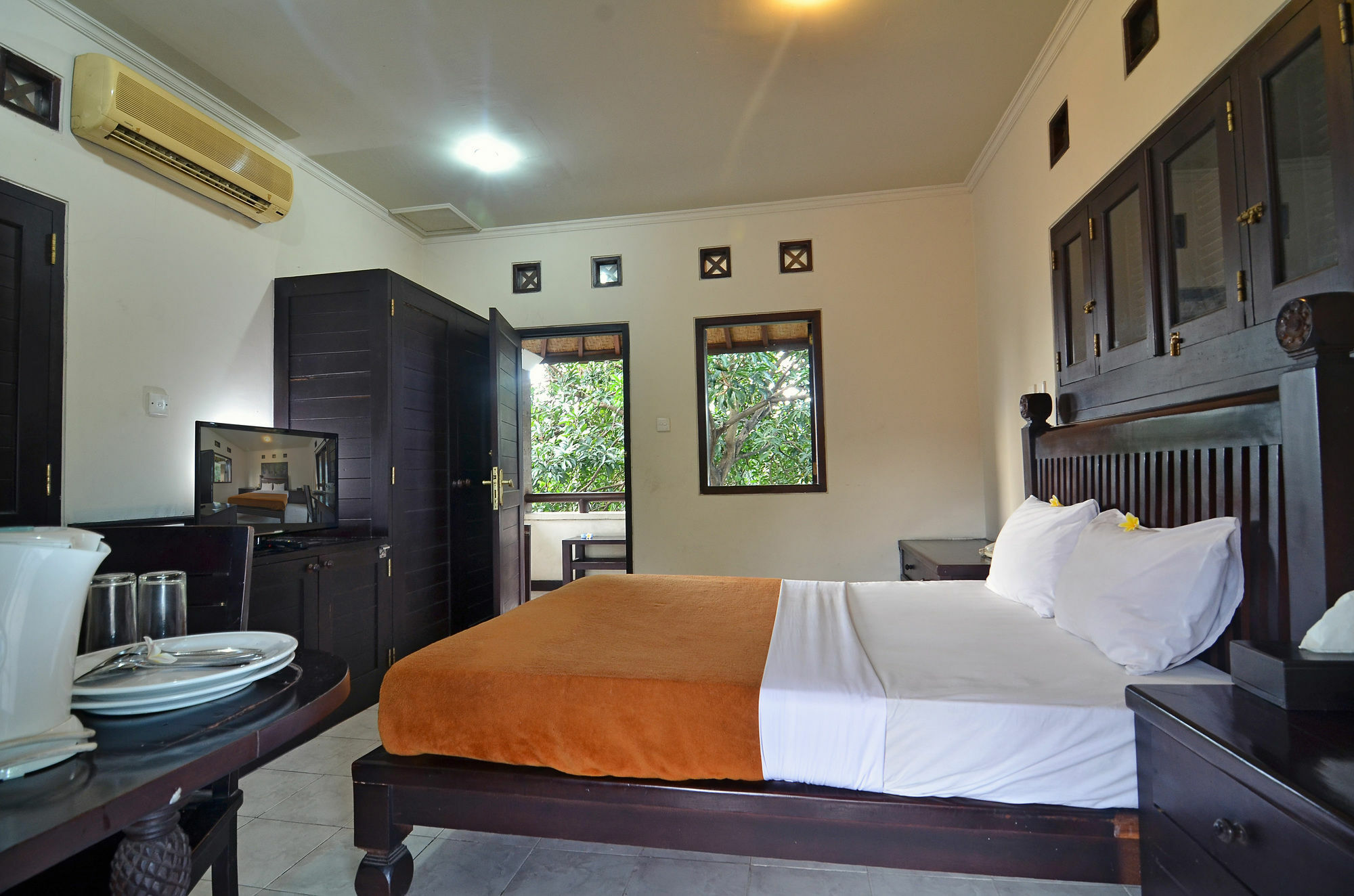 Hotel Taman Ayu 212 Denpasar Exterior foto